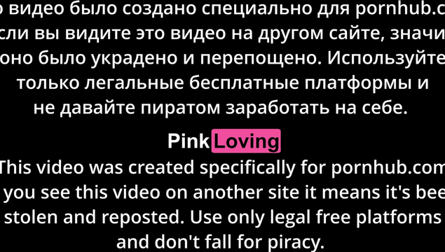 Молодая нимфоманка сосет парню и мастурбирует в общественном месте